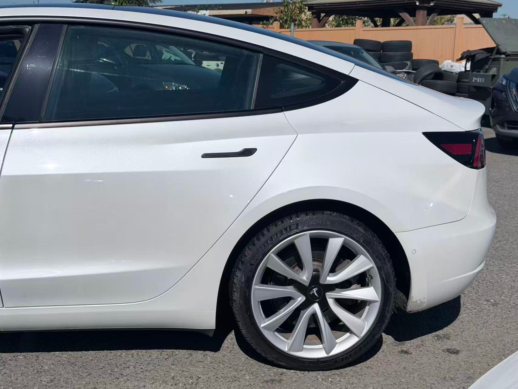 2021 Tesla Model 3 Standard Range Plus RWD/ NO ACCIDENT/ BC LOCAL thumbnail 32