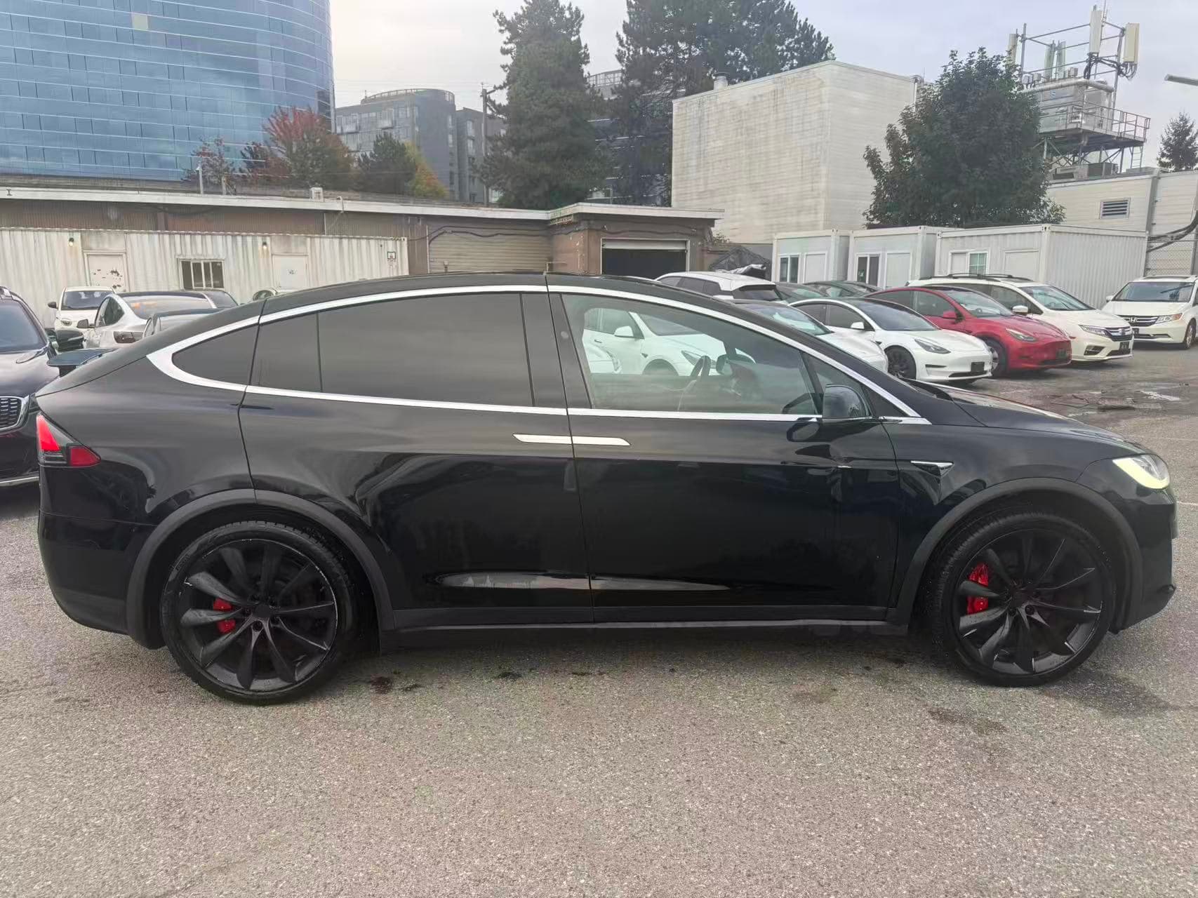 2021 Tesla Model X Performance Dual Motor AWD CLEAN TITLE thumbnail 5