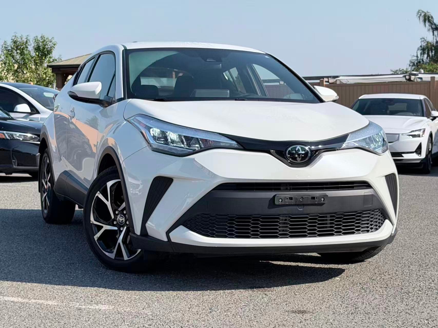 2021 Toyota C-HR LE/ CLEAN TITLE/ BC LOCAL/ ONE OWNER thumbnail 3