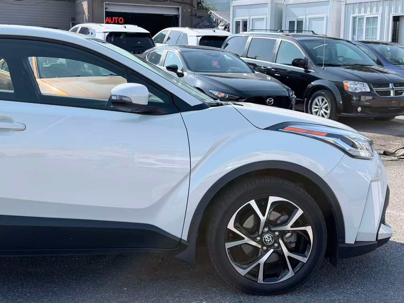 2021 Toyota C-HR LE/ CLEAN TITLE/ BC LOCAL/ ONE OWNER thumbnail 26