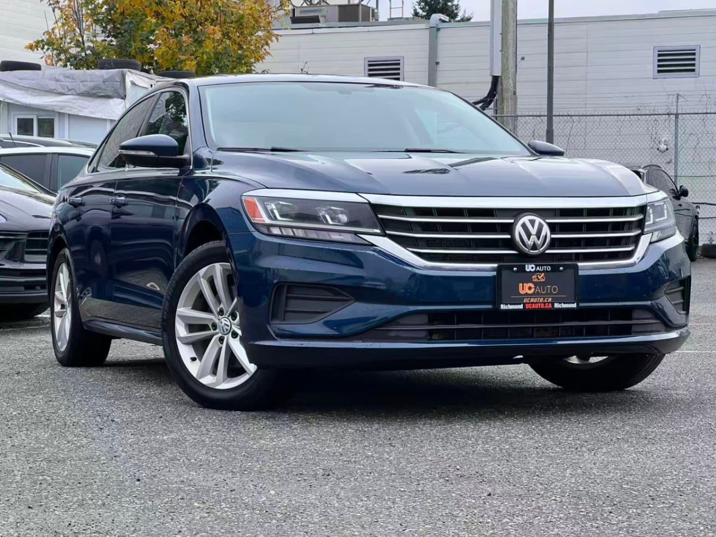 2021 Volkswagen Passat Highline Auto/ NO ACCIDENT/  POWER SUNROOF thumbnail 3