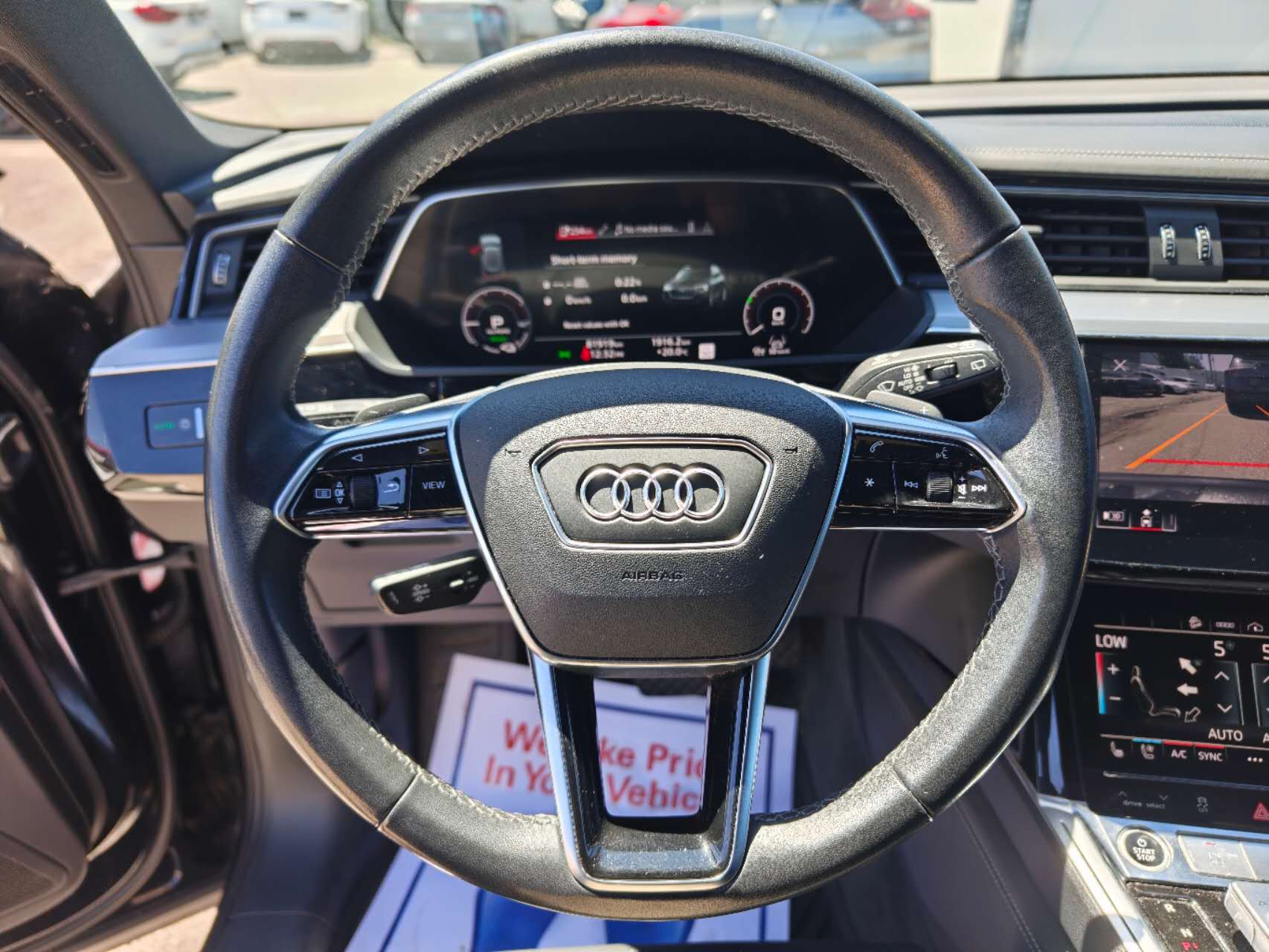 2022 Audi e-tron Technik quattro/ CLEAN TITLE/ BC LOCAL thumbnail 11