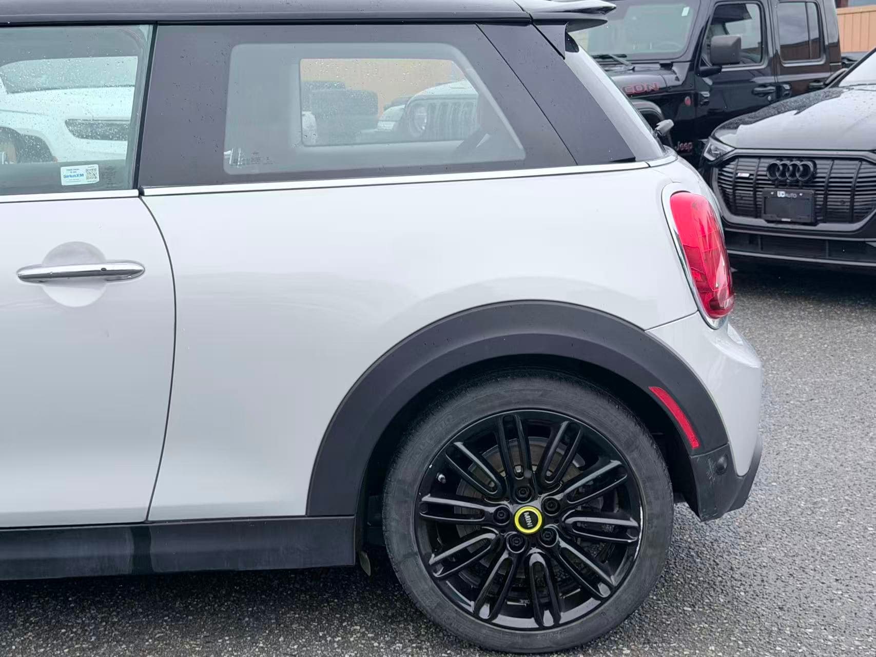 2022 MINI 3 Door Cooper SE/ NO ACCIDENT/ HARMEN KARDON SOUND SYSTEM thumbnail 33