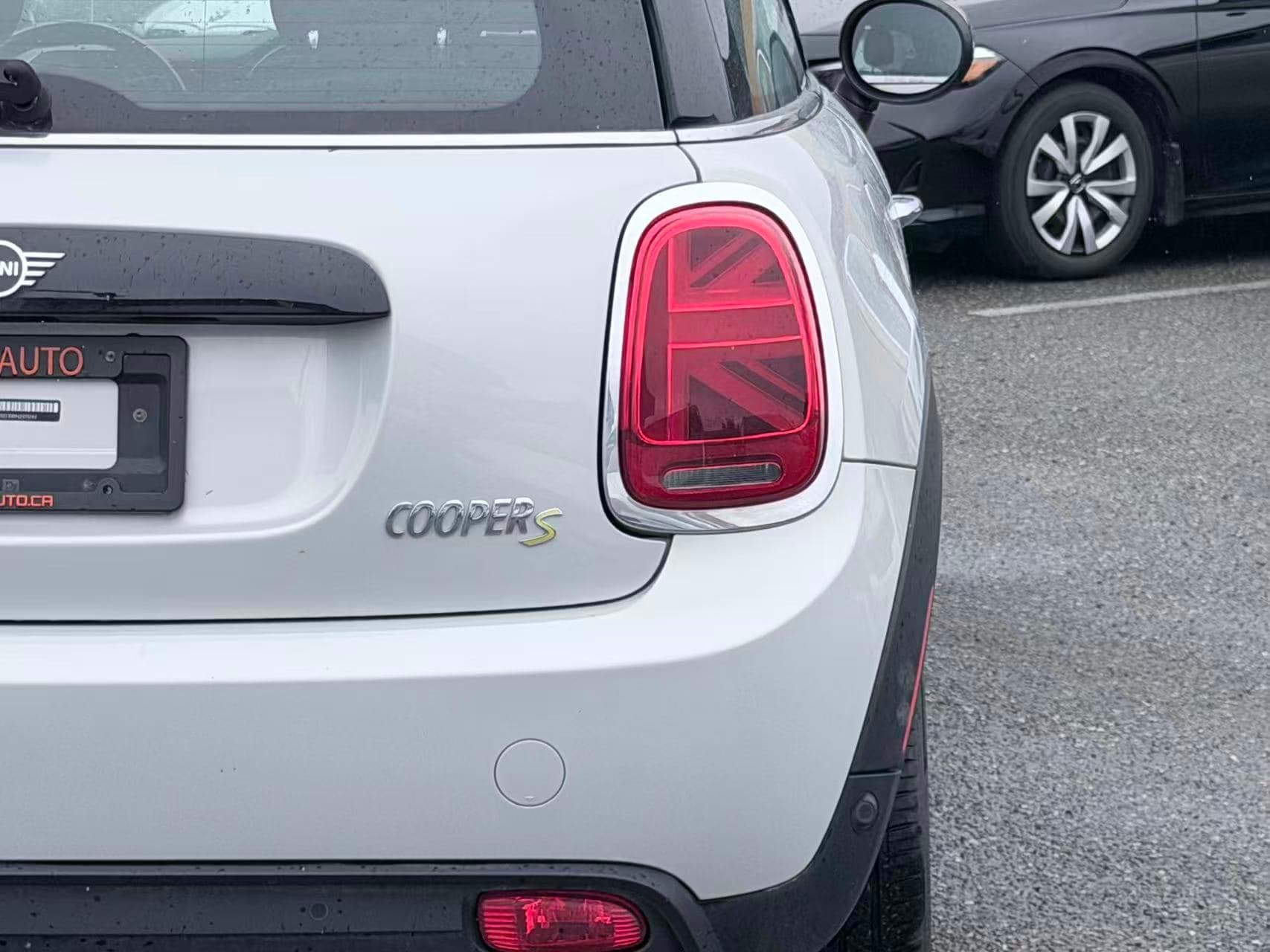 2022 MINI 3 Door Cooper SE/ NO ACCIDENT/ HARMEN KARDON SOUND SYSTEM thumbnail 31