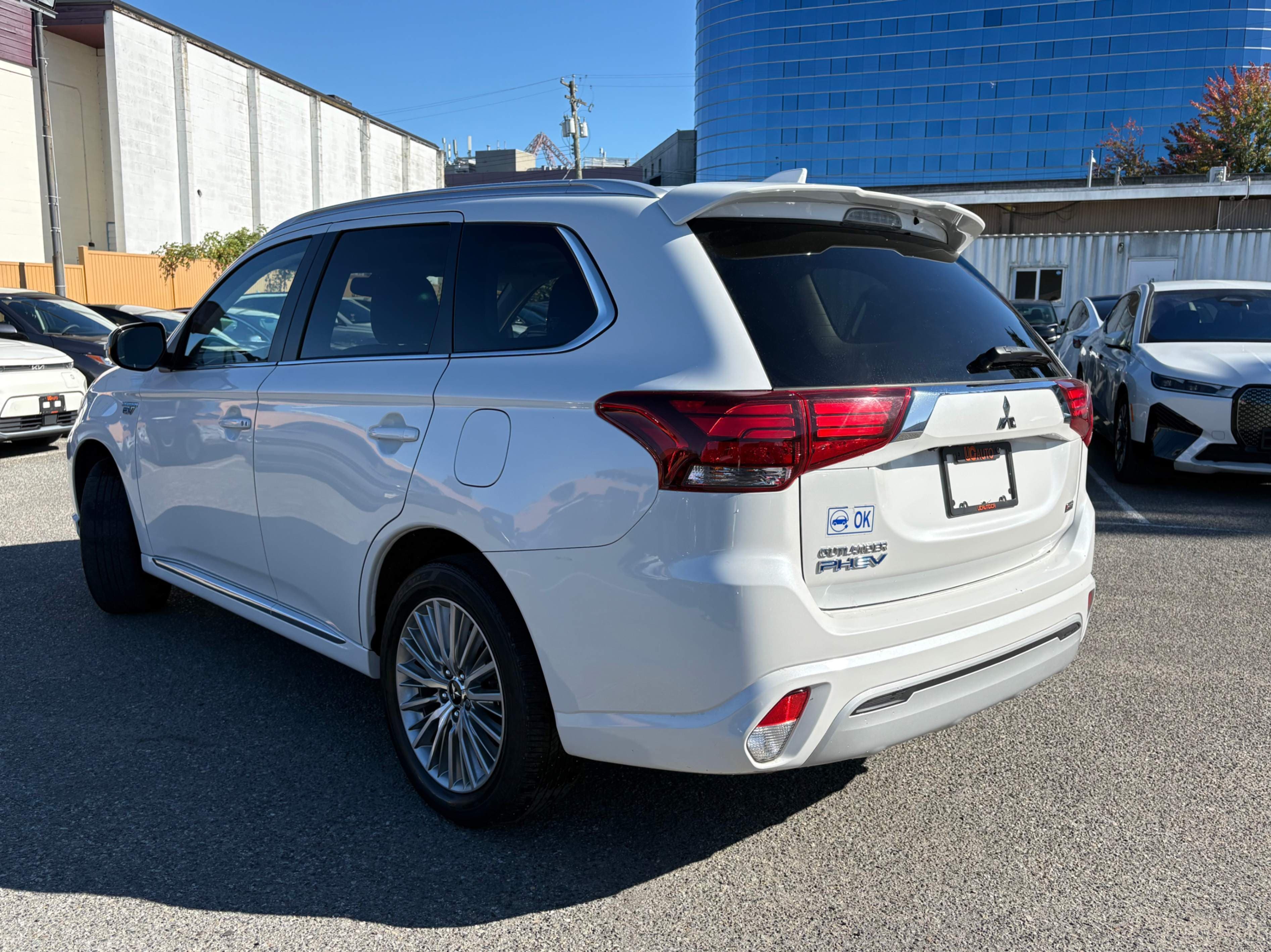 2022 Mitsubishi Outlander PHEV SE S-AWC NO ACCIDENTS/BC LOCAL CAR thumbnail 4