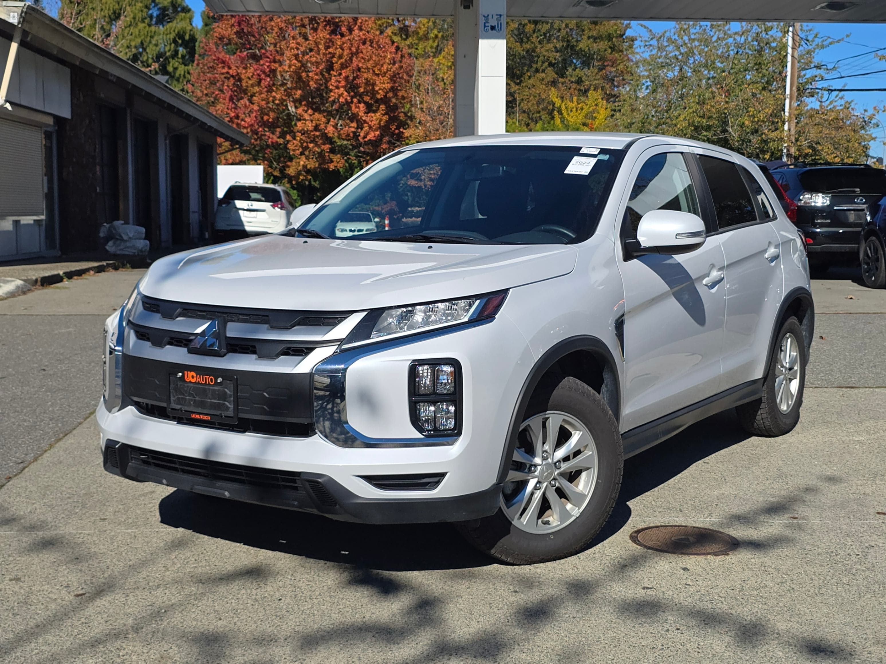 2022 Mitsubishi RVR SE AWC Clean Title, BC Local thumbnail 2