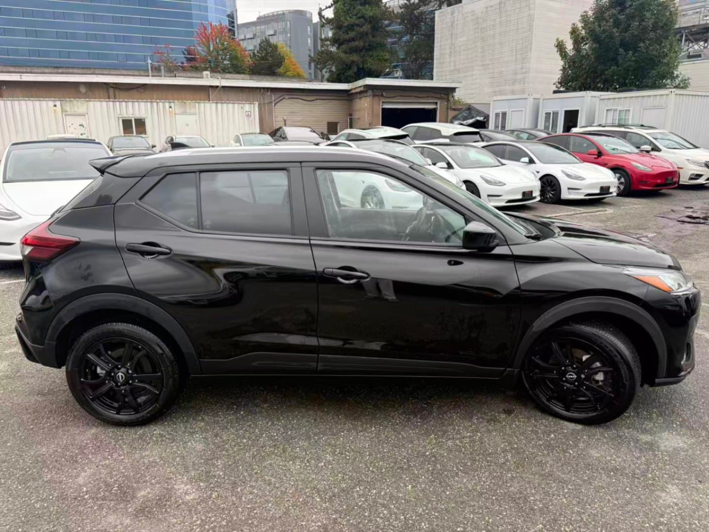 2022 Nissan Kicks SV FWD NO ACCIDENTS/BC LOCAL CAR thumbnail 5