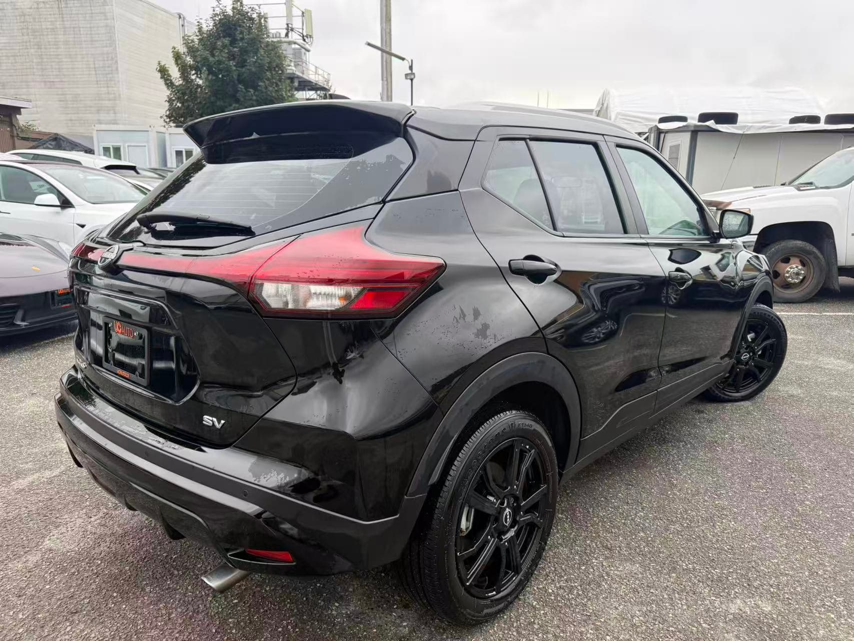 2022 Nissan Kicks SV FWD NO ACCIDENTS/BC LOCAL CAR thumbnail 6