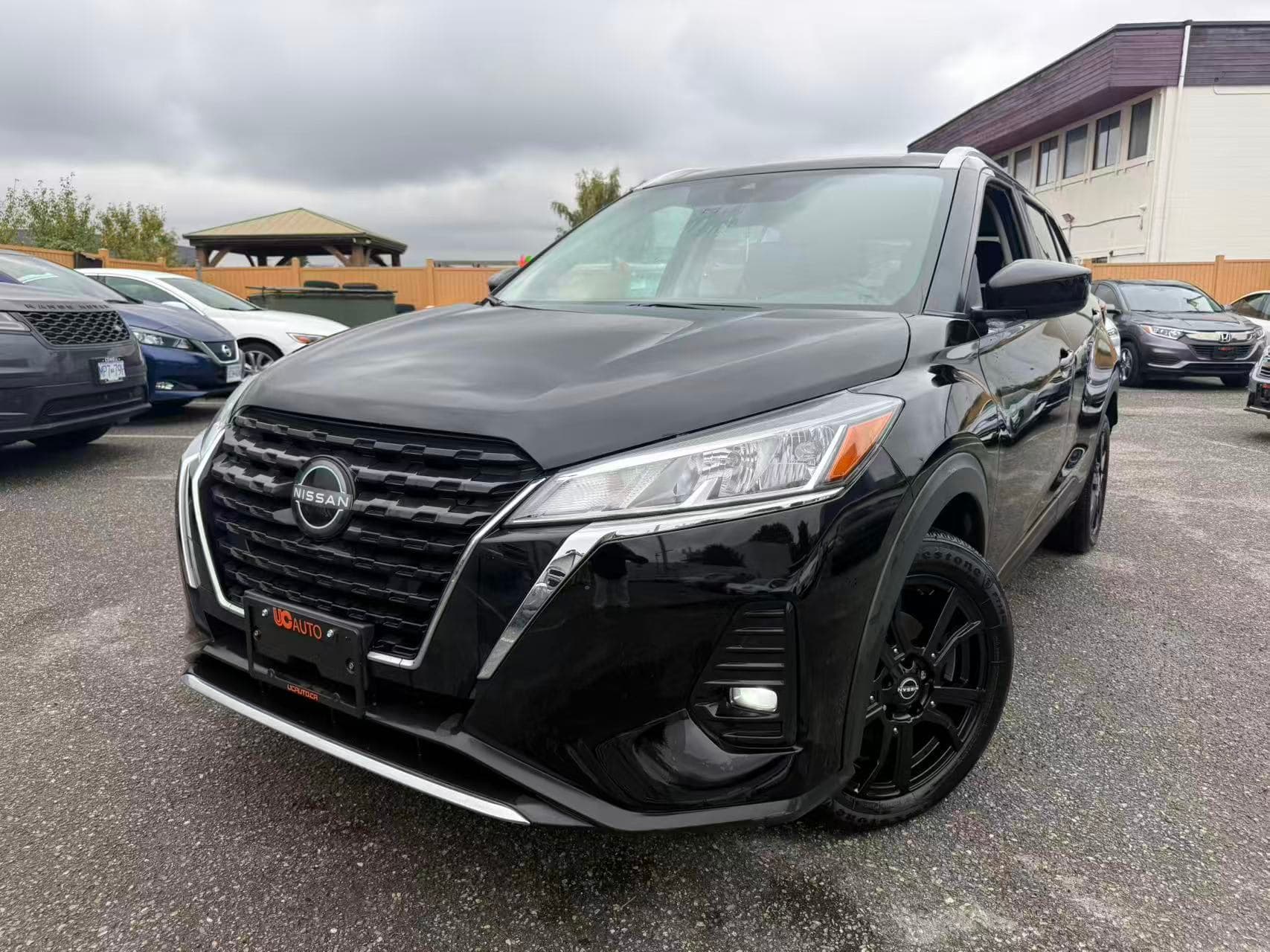 2022 Nissan Kicks SV FWD NO ACCIDENTS/BC LOCAL CAR thumbnail 2