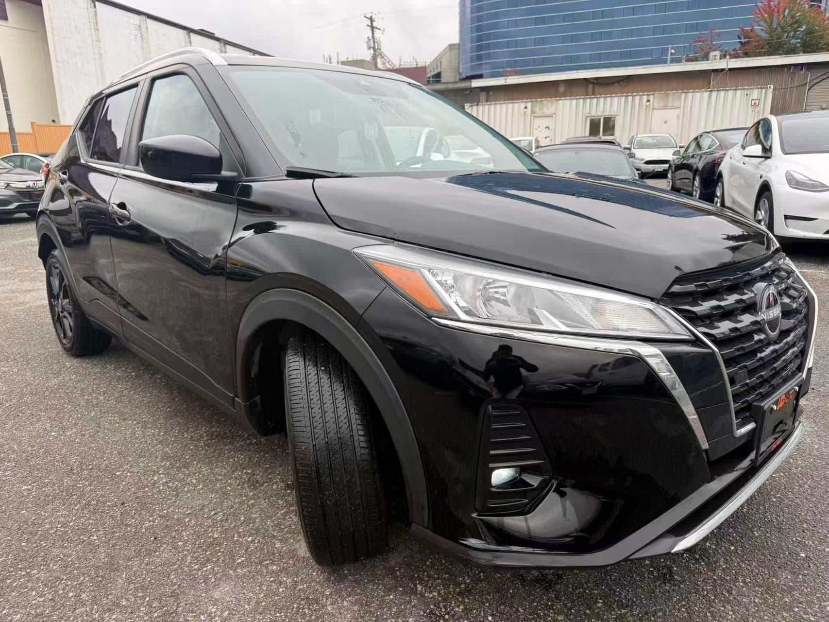 2022 Nissan Kicks SV FWD NO ACCIDENTS/BC LOCAL CAR thumbnail 4