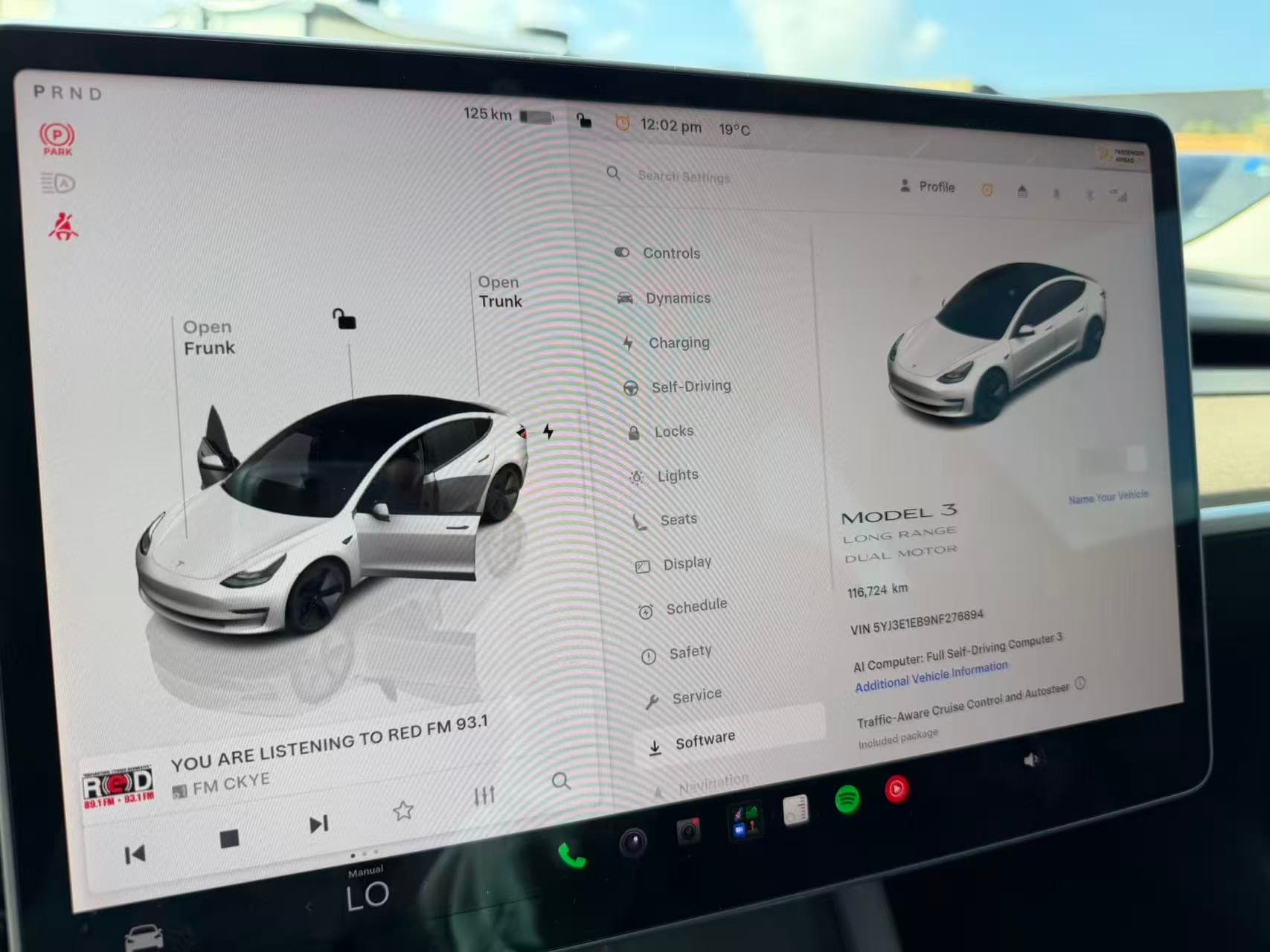 2022 Tesla Model 3 Long Range AWD *Ltd Avail* thumbnail 13