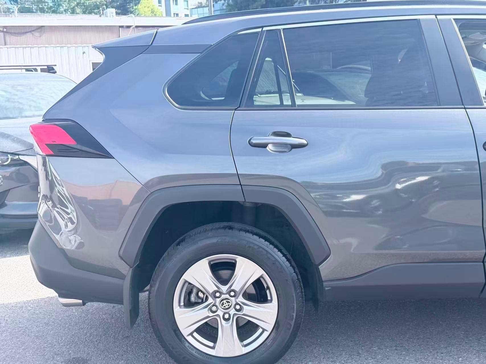 2022 Toyota RAV4 XLE AWD/ CLEAN TITLE/ BC LOCAL thumbnail 25