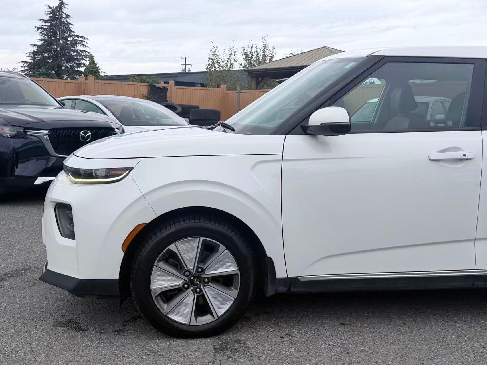2023 Kia Soul EV EV Limited Auto/ CLEAN TITLE/ BC LOCAL thumbnail 32