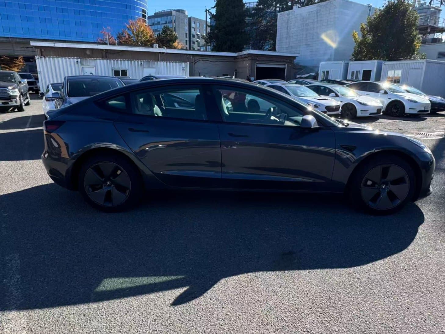 2023 Tesla Model 3 RWD No accident/BC Local thumbnail 7