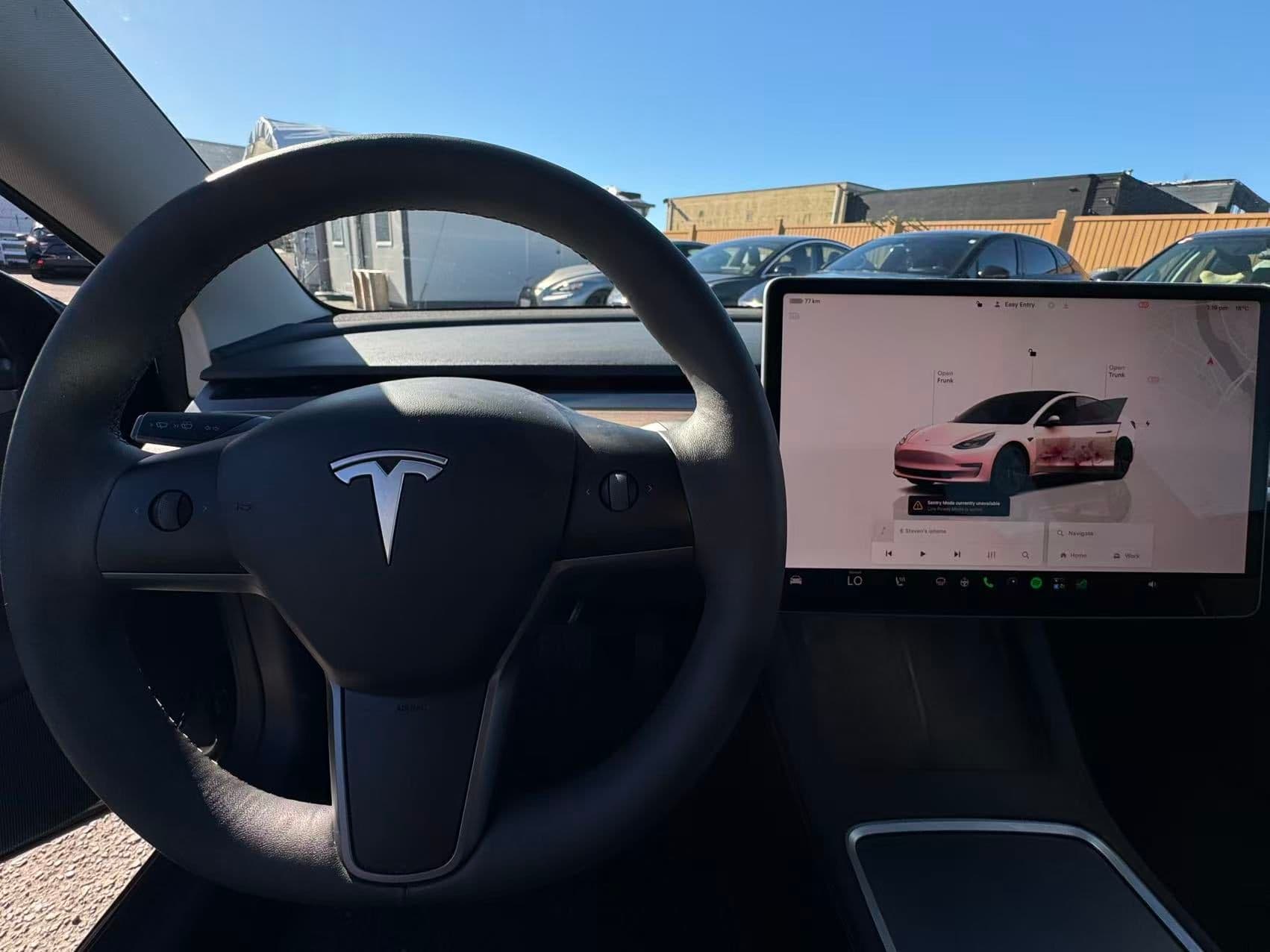 2023 Tesla Model 3 RWD No accident/BC Local thumbnail 12