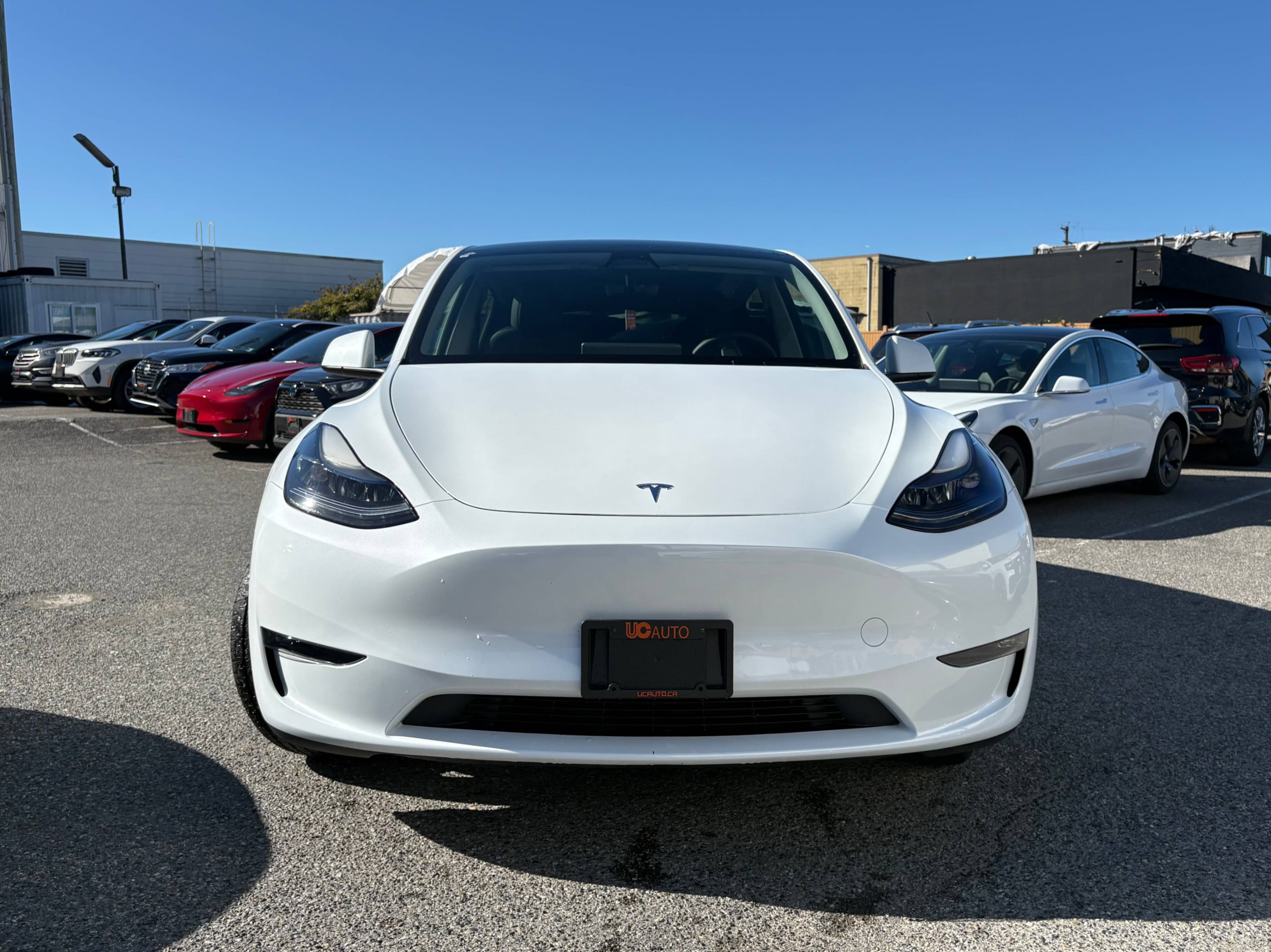 2023 Tesla Model Y Long Range AWD CLEAN TITLE/BC LOCAL CAR thumbnail 9