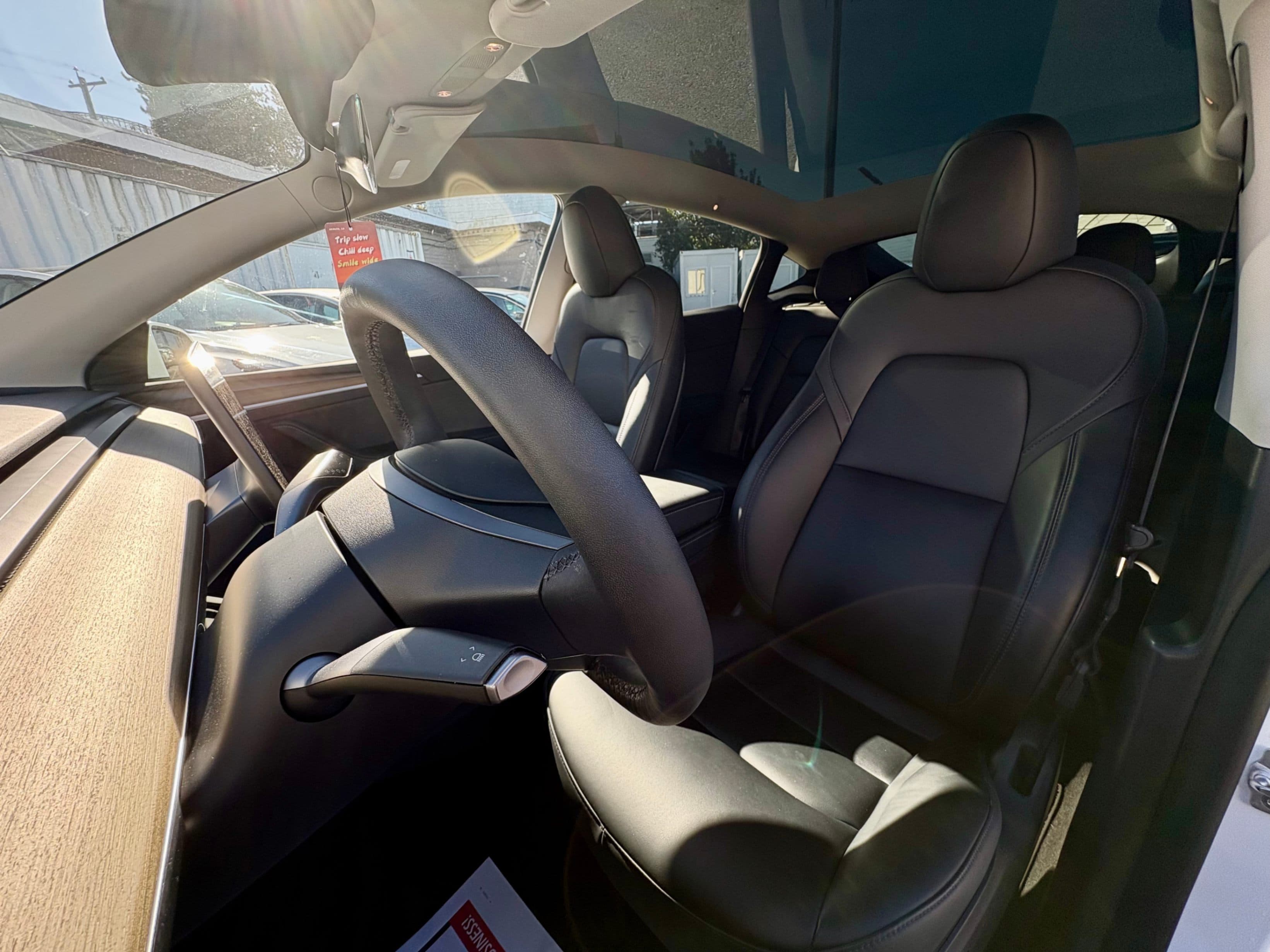 2023 Tesla Model Y Long Range AWD CLEAN TITLE/BC LOCAL CAR thumbnail 10