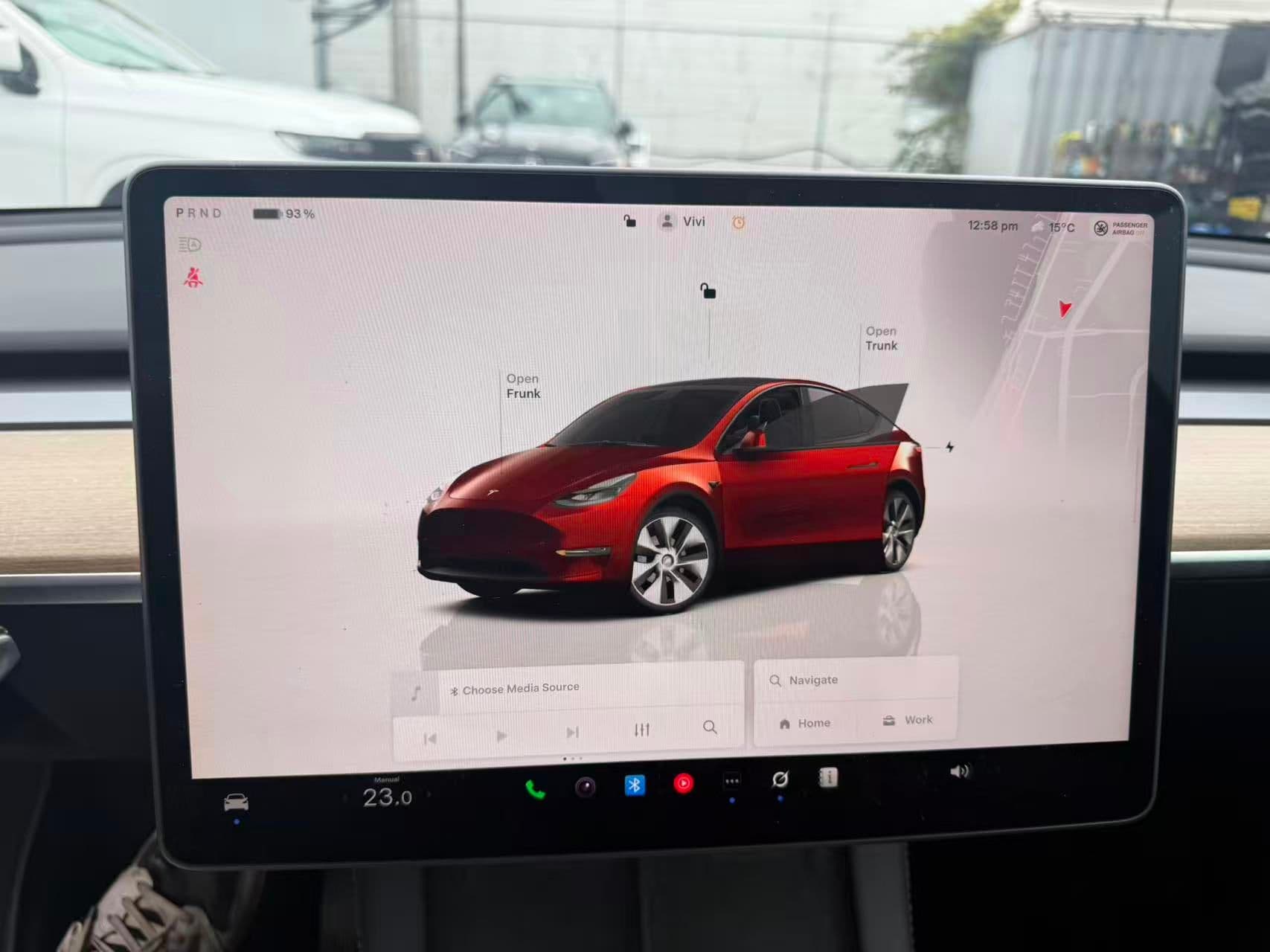 2023 Tesla Model Y RWD No Accident, BC Local, One Owner thumbnail 14