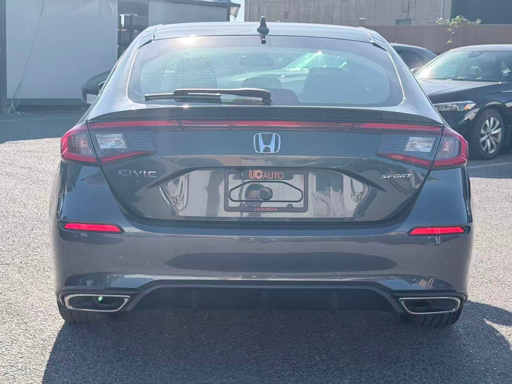 2024 Honda Civic Sport CVT thumbnail 6