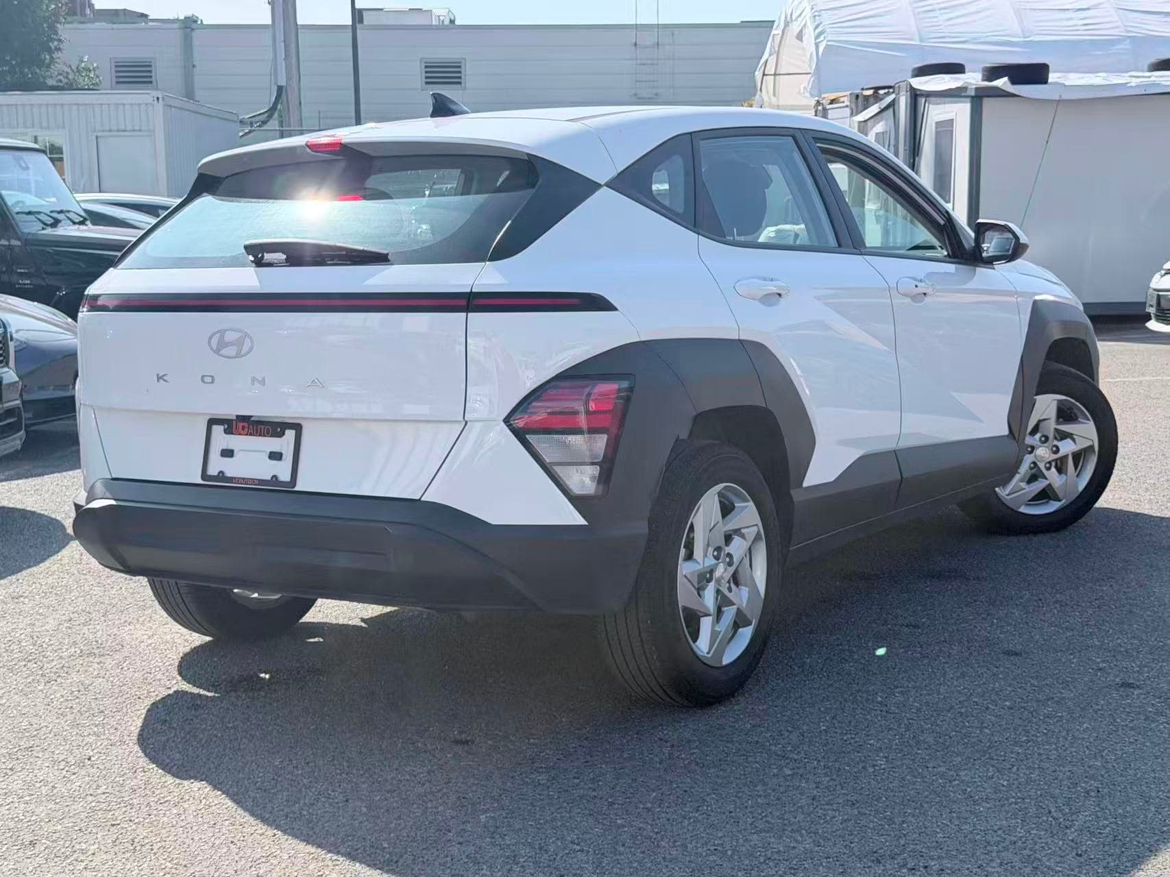 2024 Hyundai Kona 2.0L Essential/ NO ACCIDENT/ BC LOCAL thumbnail 5