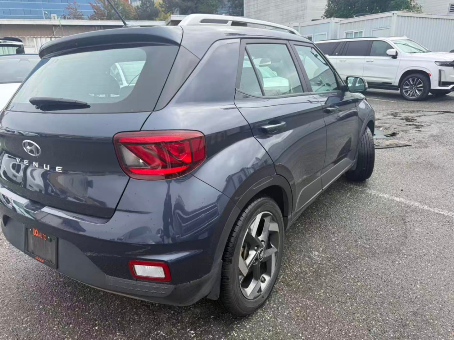 2024 Hyundai Venue Ultimate IVT w/Denim Interior thumbnail 8